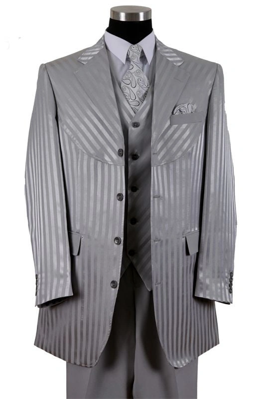 Silver Milano Moda Men’s Suit – Effortless Style & Sharp Distinction.